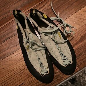 La sportiva climbing shoes